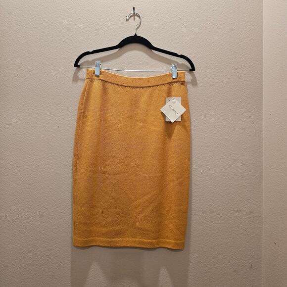 St. John Dresses & Skirts - NWT St. John Yellow Knit Skirt Size 4
